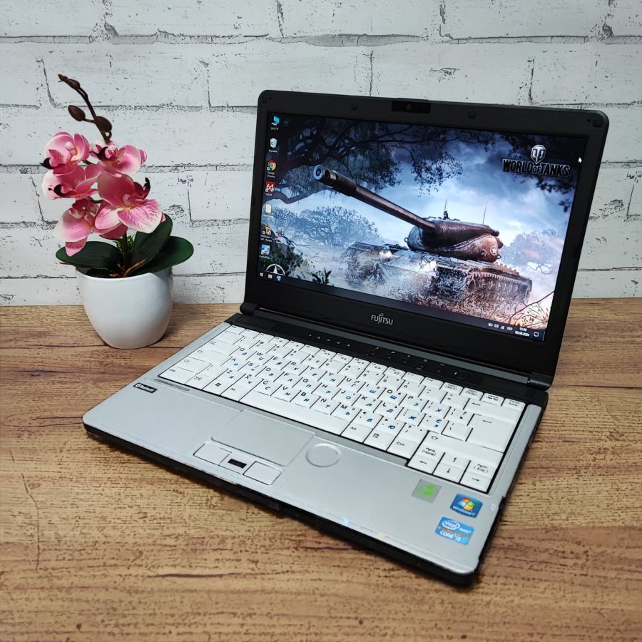 Ноутбук Б/В Fujitsu S761, Intel Core i5-2520M, DDR3 8 GB, SSD 128GB, 13.3" HD