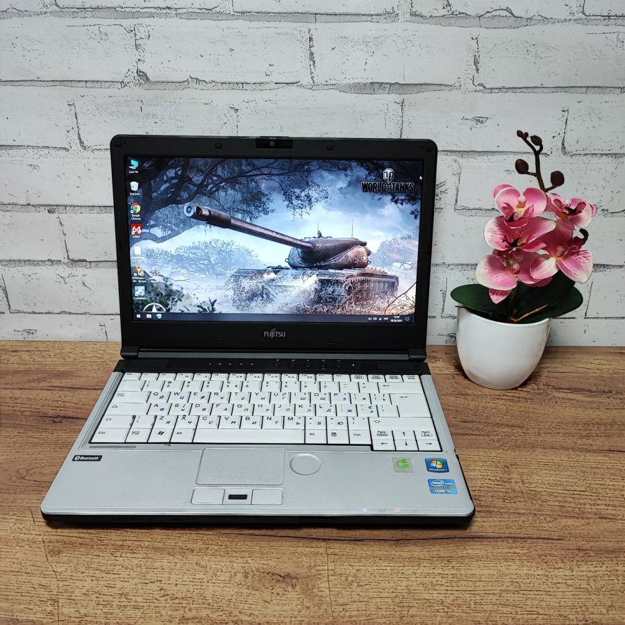 Ноутбук Б/В Fujitsu S761, Intel Core i5-2520M, DDR3 8 GB, SSD 128GB, 13.3" HD