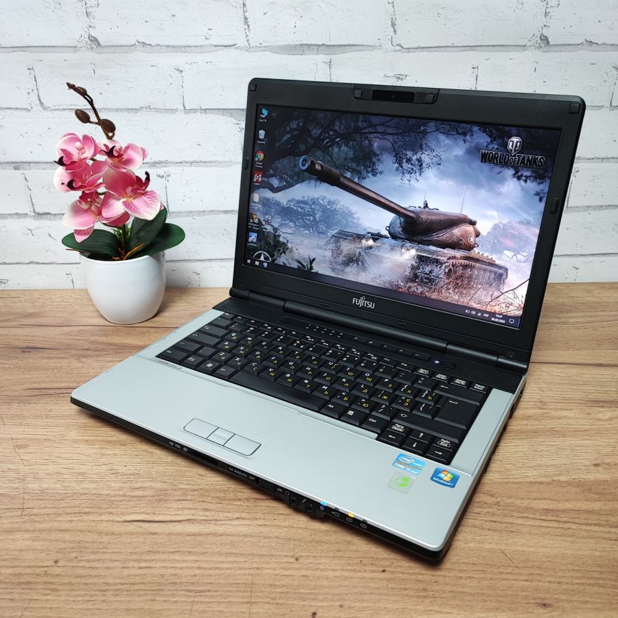Ноутбук Б/В Fujitsu S781, Intel Core i5-2540M, DDR3 8 GB, SSD 128GB, 13.3" HD