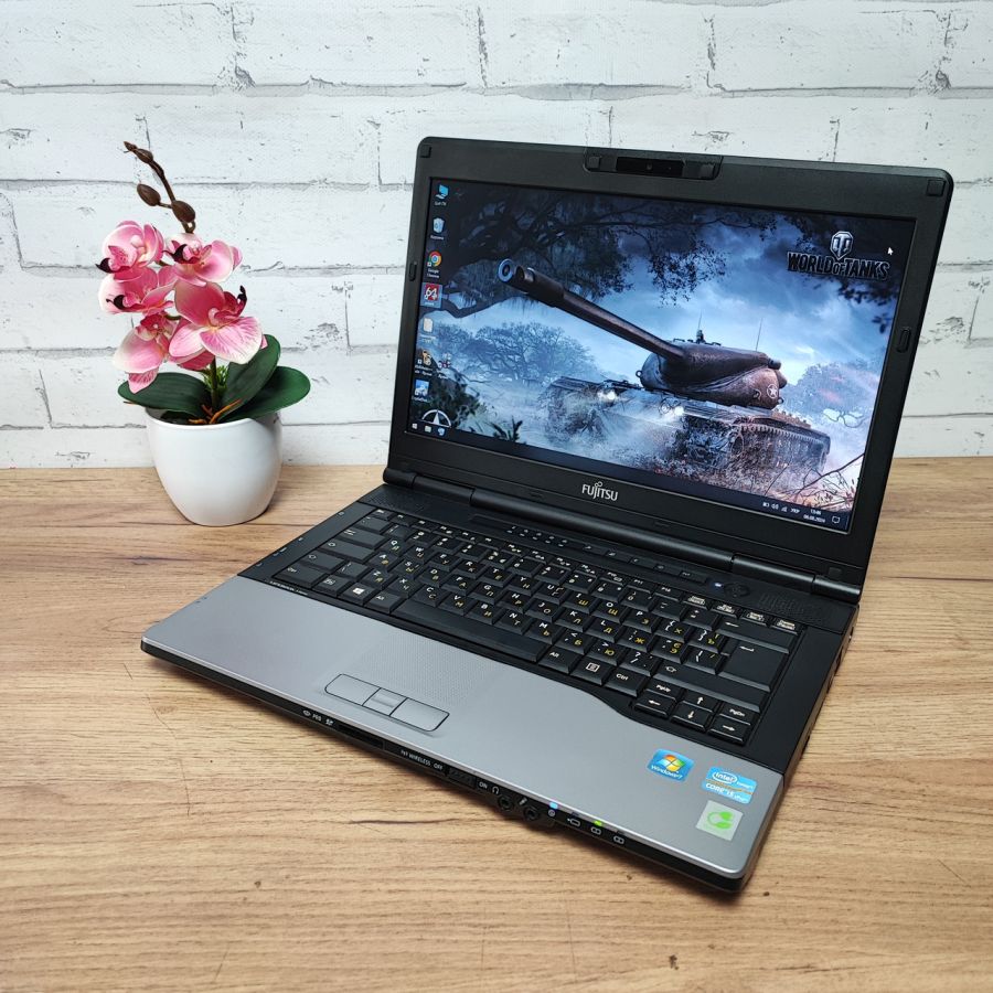 Ноутбук Б/В Fujitsu S782, Intel Core i5-3320M, DDR3 8 GB, SSD 128GB, 13.3" HD