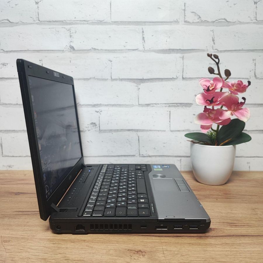 Ноутбук Б/В Fujitsu P772, Intel Core i5-3320M, DDR3 8 GB, SSD 128GB, 12.1" HD
