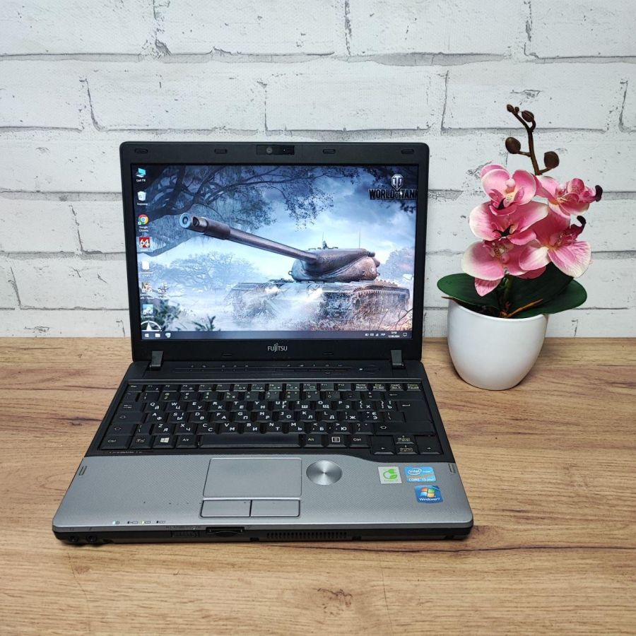 Ноутбук Б/В Fujitsu P772, Intel Core i5-3320M, DDR3 8 GB, SSD 128GB, 12.1" HD