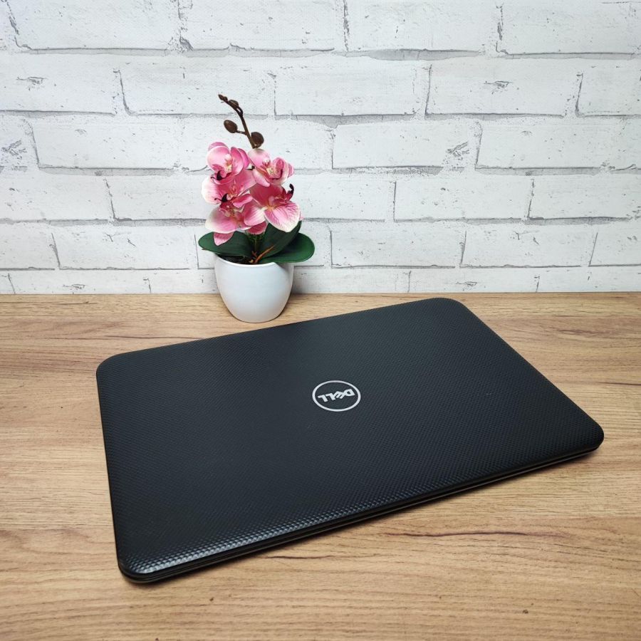 Ноутбук Б/В Dell Inspiron 17 37-37, Intel Core i3-4010U, DDR3 8 GB, SSD 256GB, 17.3" HD