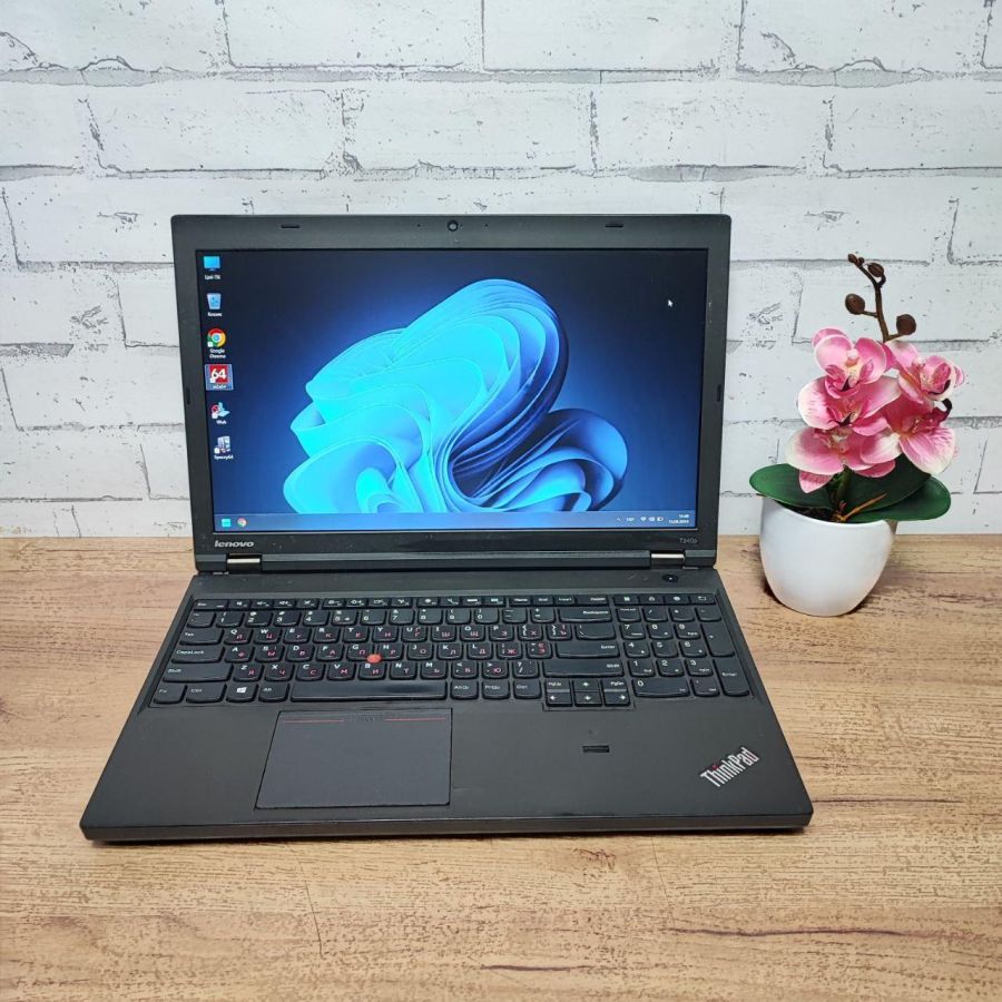 Ноутбук Б/В Lenovo T540P, Intel Core i5-4300M, DDR3 8 GB, SSD 256GB, 15.6" HD
