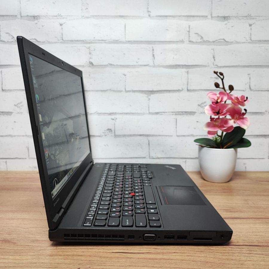 Ноутбук Б/В Lenovo T540P, Intel Core i7-4700QM, DDR3 16 GB, SSD 256GB, NVIDIA GeForce GT 730M 1Gb, 15.6" (2880x1620)