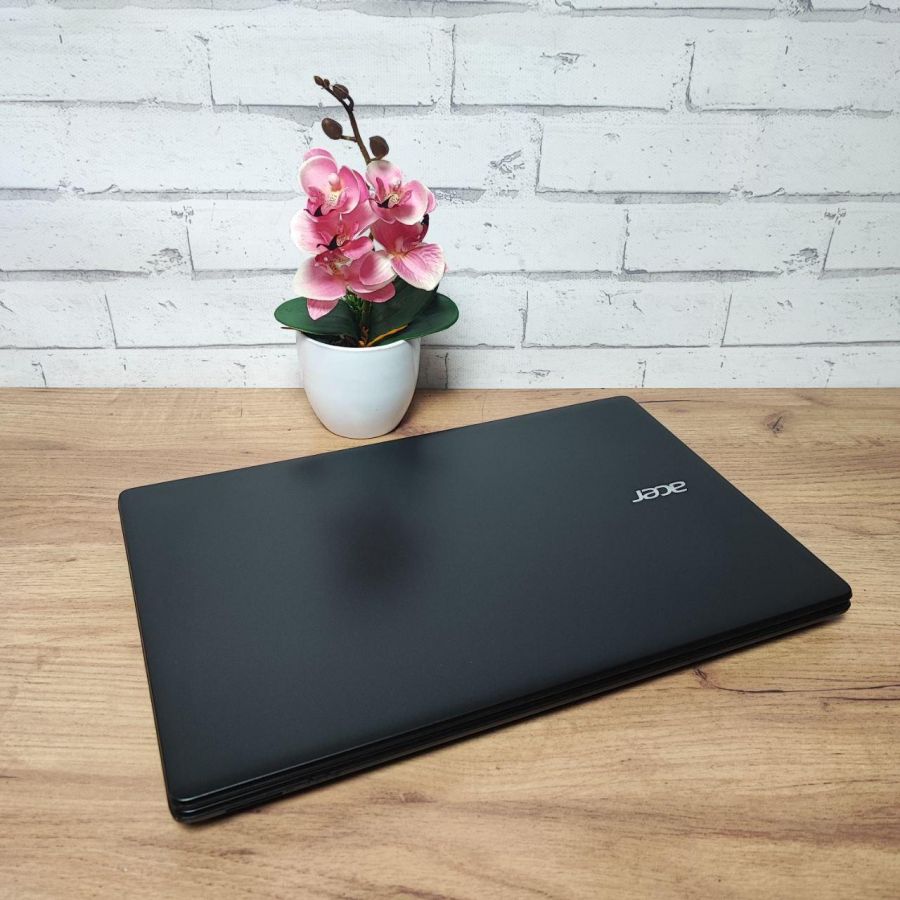 Ноутбук Б/В Acer Z5WAL, Intel Celeron, DDR3 8 GB, SSD 256GB, 15.6" HD