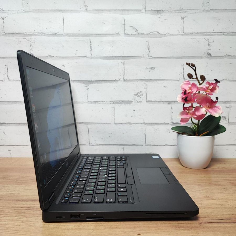 Ноутбук Б/В Dell Latitude 5480, Intel Core i5-6300U, DDR4 16 GB, SSD 256GB, 14" Full HD
