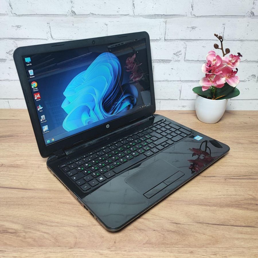 Ноутбук Б/В HP 15-R051ND, Intel Core i3-3217U, DDR3 8 GB, SSD 128GB, 15.6" HD