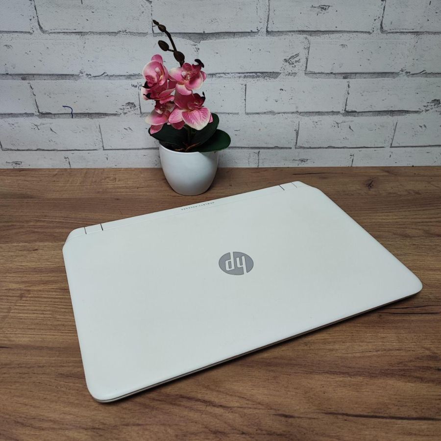 Ноутбук Б/В HP ProtectSmart, AMD A8-6410, DDR3 8 GB, SSD 128GB, AMD Radeon R5 1Gb, 15.6"