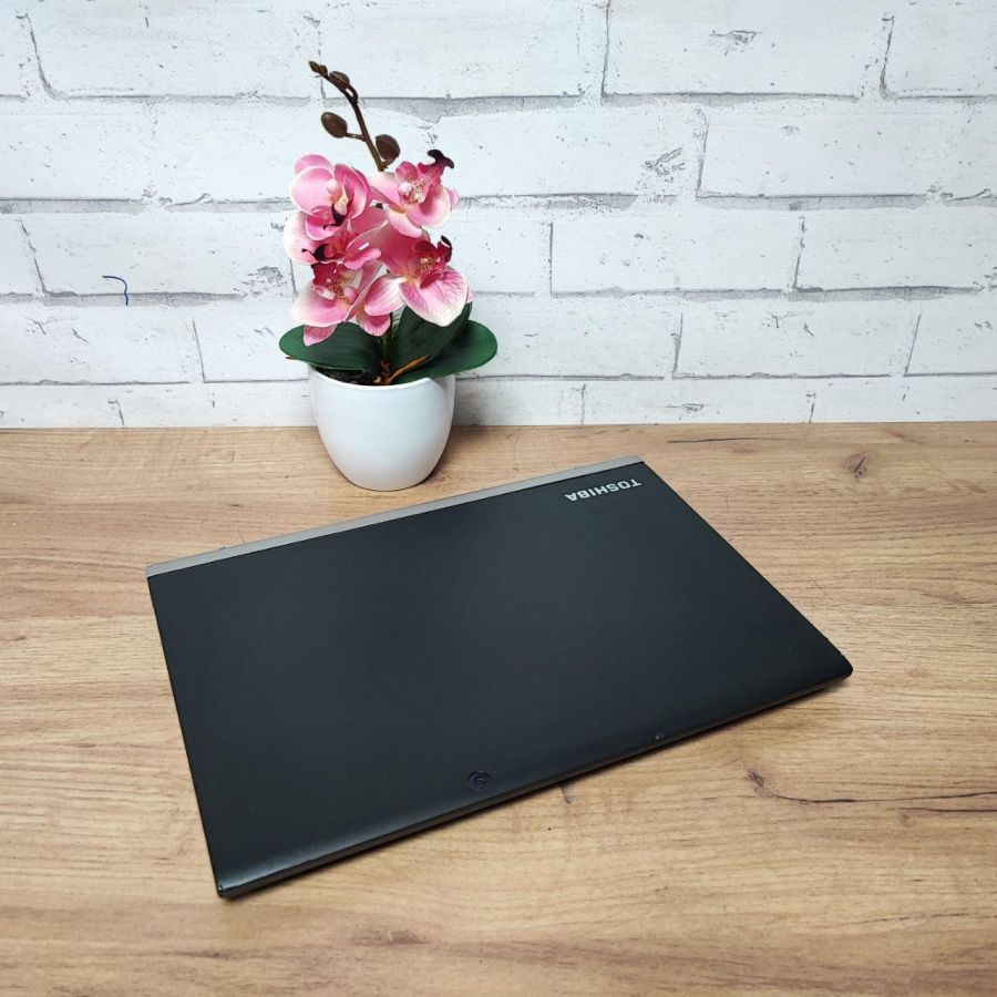 Ноутбук Б/В Toshiba Portege Z20T-C, Intel Core m7, DDR3 16 GB, SSD 256GB, 12" Full HD Сенсор