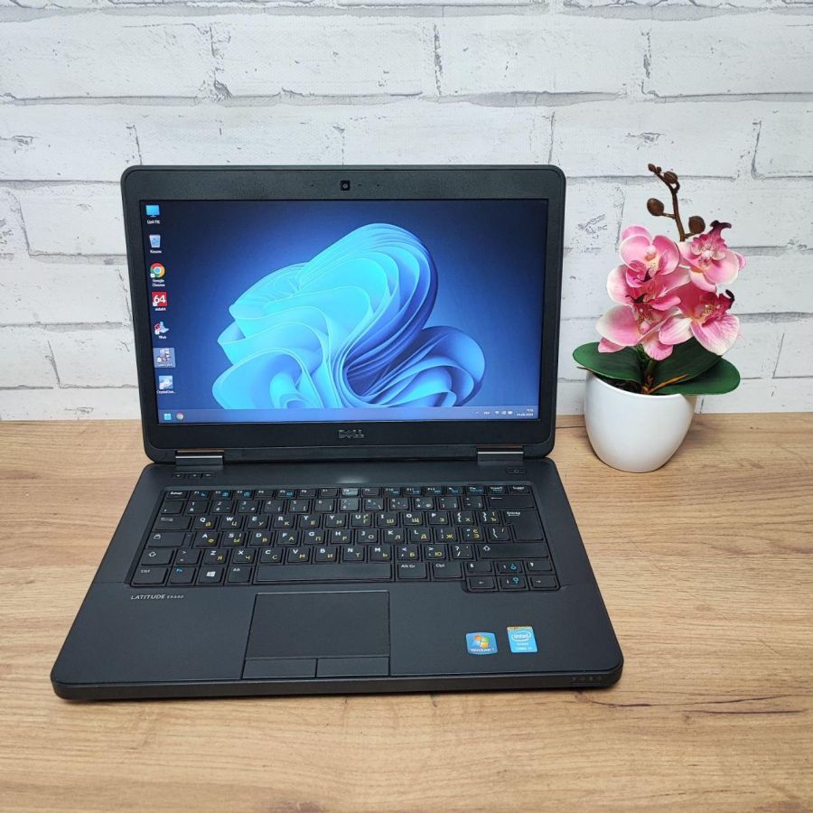 Ноутбук Б/В Dell Latitude E5440, Intel Core i3-4010U, DDR3 8 GB, SSD 128GB, 14" HD