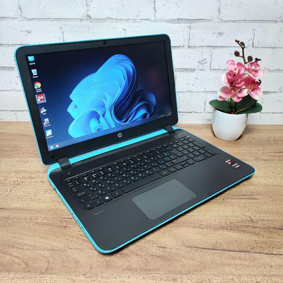 Ноутбук Б/В HP ProtectSmart, AMD A8-6410, DDR3 8 GB, SSD 360GB, AMD Radeon R5 1Gb, 15.6"