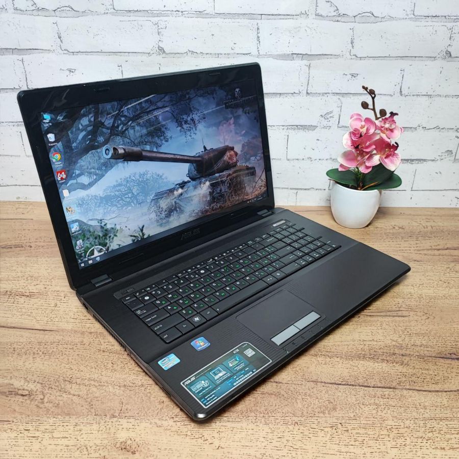 Ноутбук Б/В ASUS K73E, Intel Core i3-2430M, DDR3 8 GB, SSD 128GB + HDD 500GB, 17.3" HD