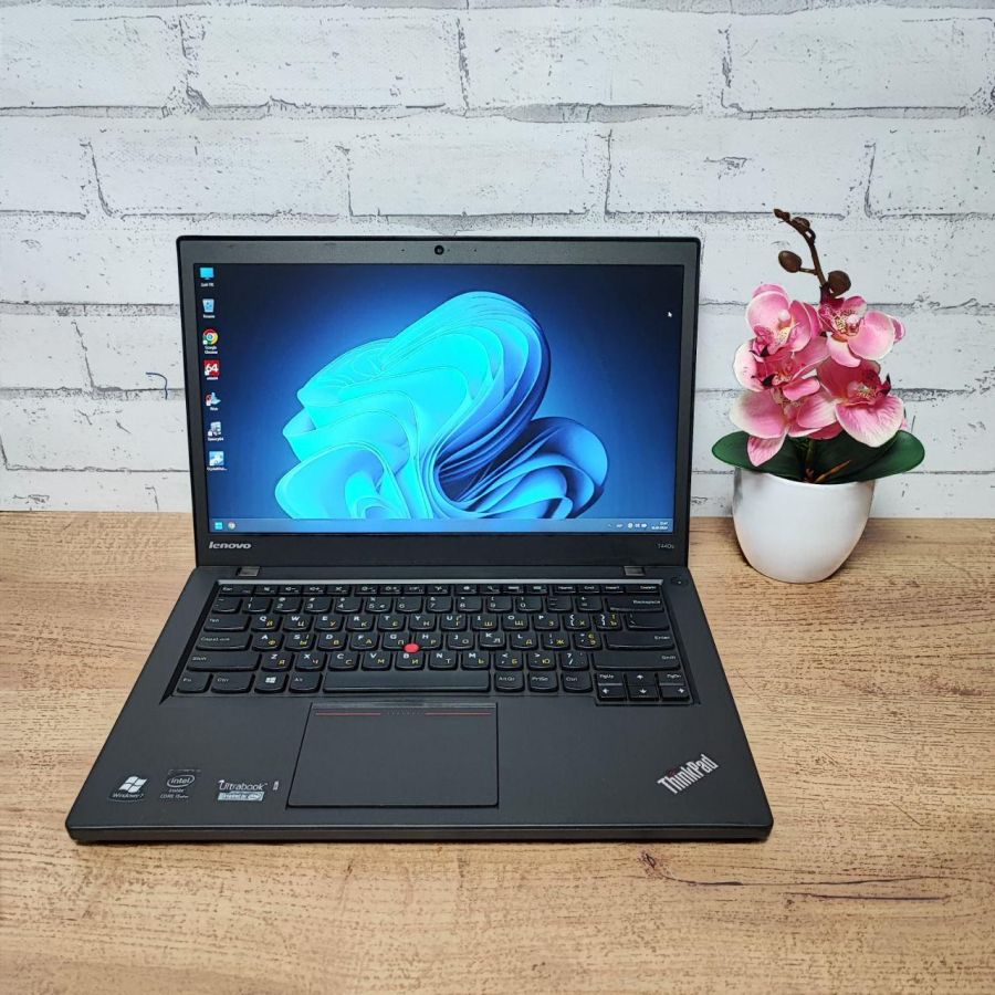 Ноутбук Б/В Lenovo T440S, Intel Core i5-4300U, DDR3 8 GB, SSD 128GB, 14" HD