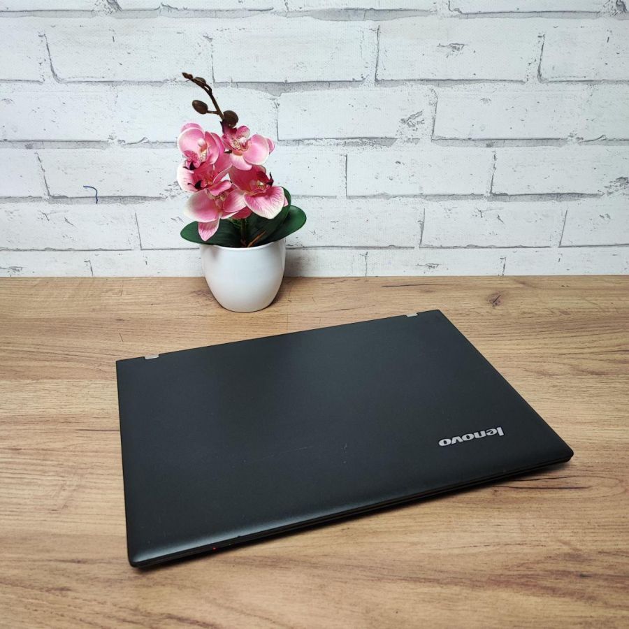 Ноутбук Б/В Lenovo E31-70, Intel Core i3-5005U, DDR3 8 GB, SSD 128GB, 13" Full HD