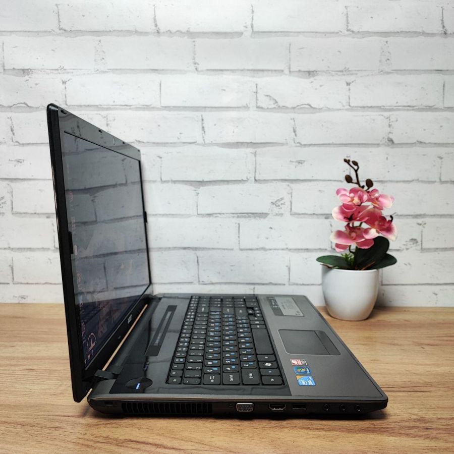 Ноутбук Б/В Acer Aspire 7745G, Intel Core i5-430M, DDR3 8 GB, SSD 128GB + HDD 500GB, AMD Radeon HD 5000 1Gb, 17.3" HD