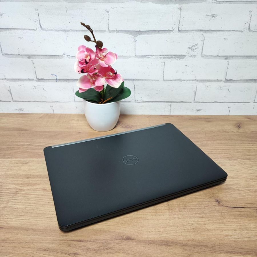 Ноутбук Б/В Dell Latitude E5270, Intel Core i3-6100U, DDR4 16 GB, SSD 256GB, 12" HD