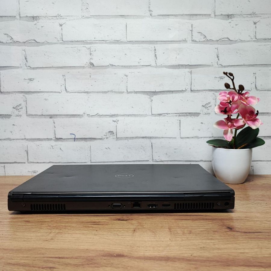 Ноутбук Б/В Dell Precision M4600, Intel Core i7-2820QM, DDR3 16GB, SSD 256GB, NVIDIA Quadro 2000M 2GB, 15.6" Full HD