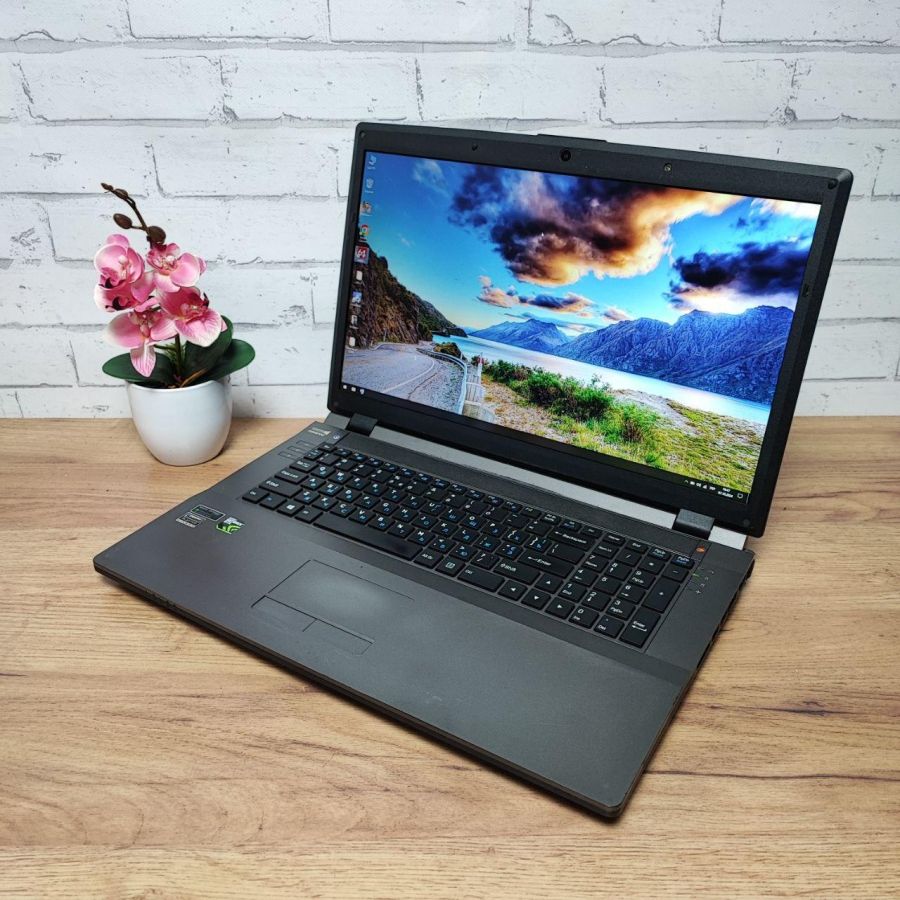 Ноутбук Б/В BTO W370ST, Intel Core i7-4700MQ, DDR3 12 GB, SSD 256GB, NVIDIA GeForce GTX 765M 2Gb, 17" Full HD