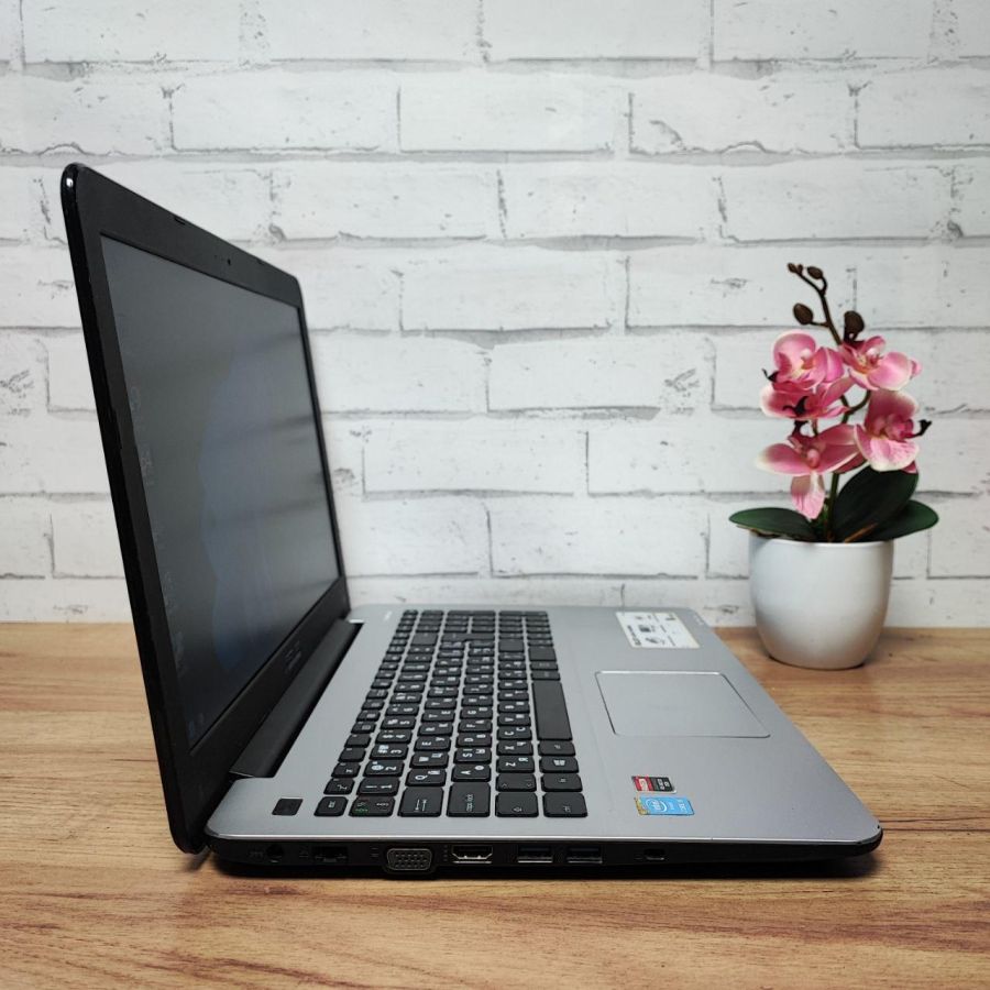 Ноутбук Б/В ASUS X555L, Intel Core i5-4210U, DDR3 12 GB, SSD 256GB, AMD Radeon R5 M240, 15.6"