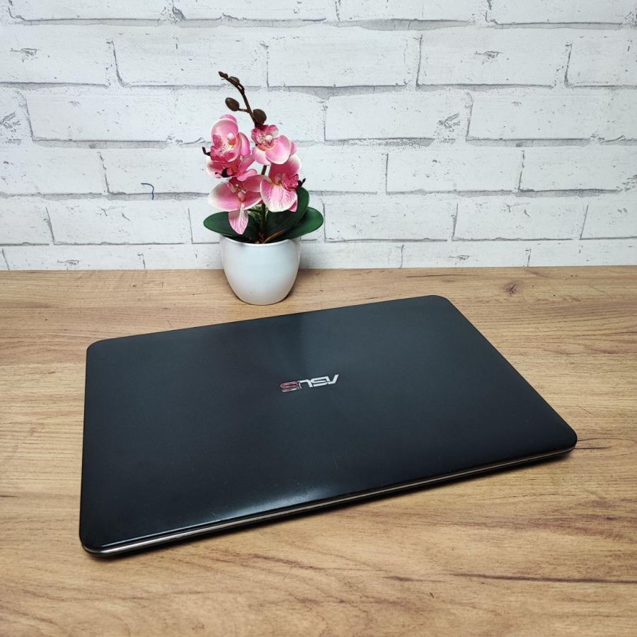 Ноутбук Б/В ASUS X555L, Intel Core i5-4210U, DDR3 12 GB, SSD 256GB, AMD Radeon R5 M240, 15.6"