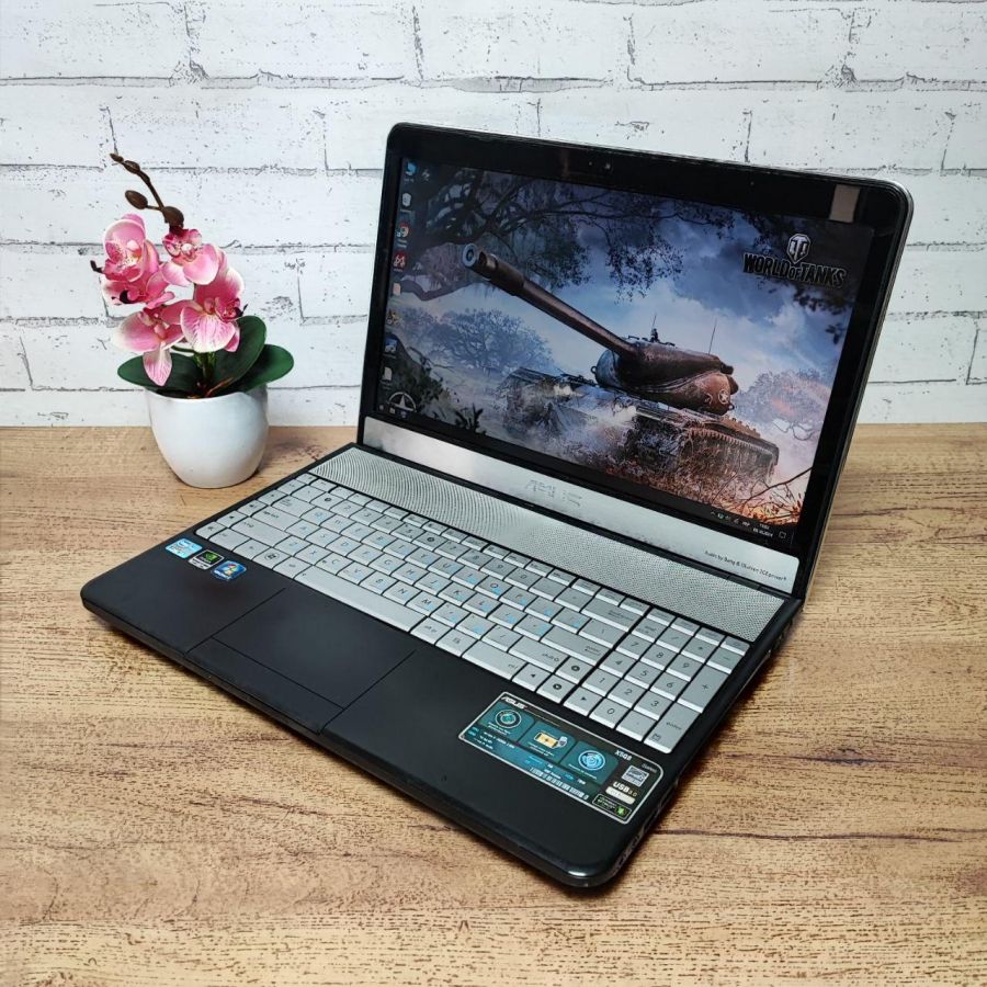 Ноутбук Б/В ASUS X5QS, Intel Core i7-2630QM, DDR3 8 GB, SSD 360GB, NVIDIA GeForce GT555M 2Gb, 15.6" Full HD