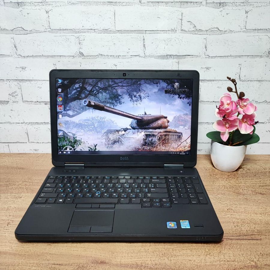 Уцінка! Ноутбук Б/В Dell Latitude E5540, Intel Core i7-4600U, DDR3 8 GB, SSD 128GB, NVIDIA GeForce GT 720M 2Gb, 15.6" Full HD