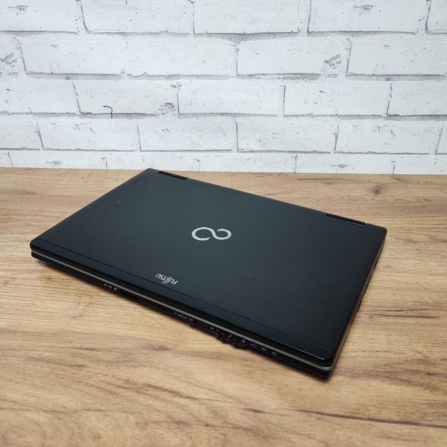 Ноутбук Б/В Fujitsu E782, Intel Core i5-3320M, DDR3 4 GB, HDD 500GB, 15.6" HD