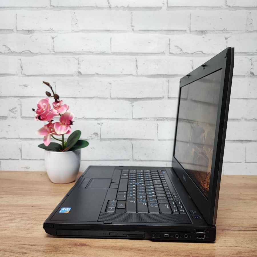 Ноутбук Б/В Dell Precision M4500, Intel Core i5-540M, DDR3 8 GB, SSD 128GB, NVIDIA Quadro FX, 15.6" Full HD