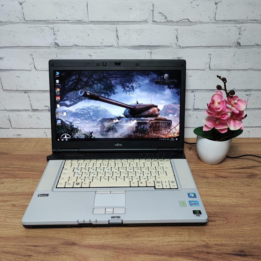 Ноутбук Б/В Fujitsu H710, Intel Core i7-2720QM, DDR3 8 GB, SSD 128GB, NVIDIA Quadro 1000M 2Gb, 15.6" Full HD