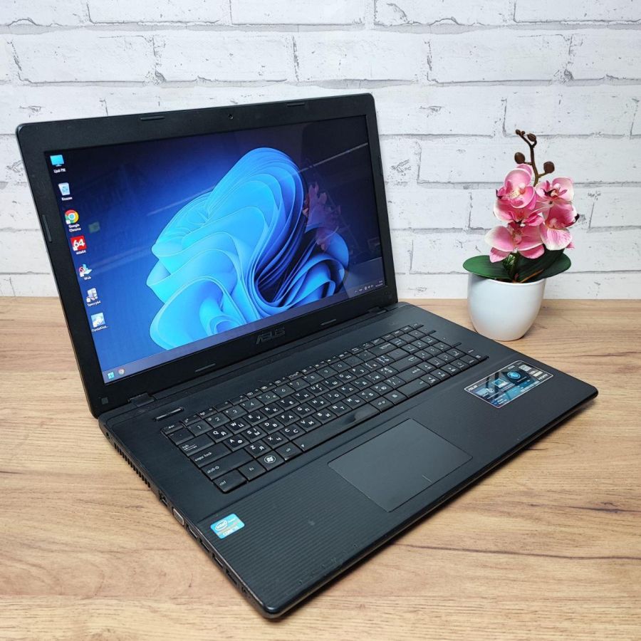 Ноутбук Б/В ASUS R704A, Intel Core i5-3230M, DDR3 8GB, SSD 128GB, 17" HD