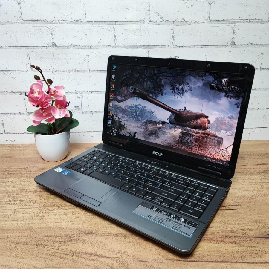 Ноутбук Б/В Acer Aspire 5732Z, Intel Pentium T4300, DDR2 4 GB, SSD 128GB, Intel Mobile 4, 15.6"
