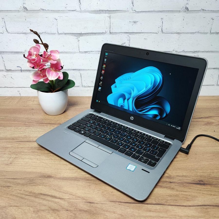 Ноутбук Б/В HP EliteBook 820 G3, Intel Core i5-7200U, DDR4 16GB, SSD 128GB + HDD 500GB, 12" Full HD