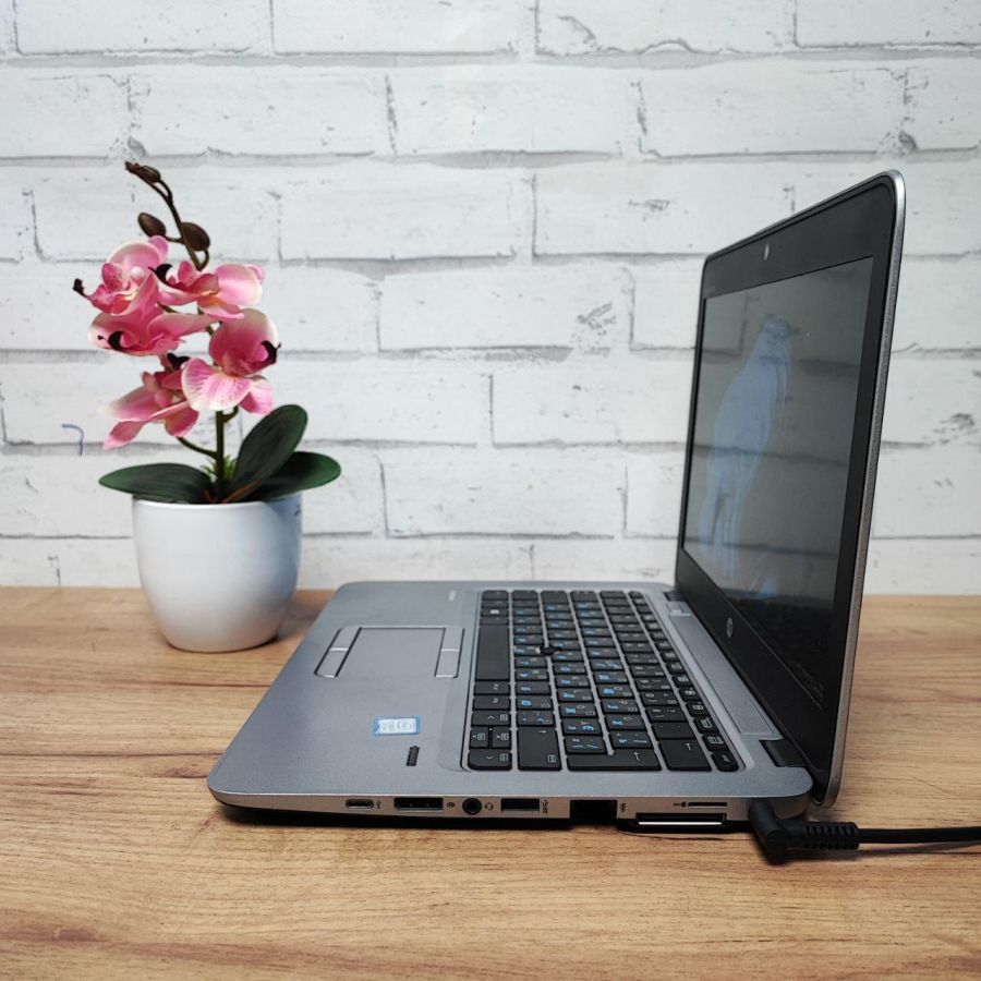 Ноутбук Б/В HP EliteBook 820 G3, Intel Core i5-7200U, DDR4 16 GB, SSD 128GB + HDD 500GB, 12" Full HD