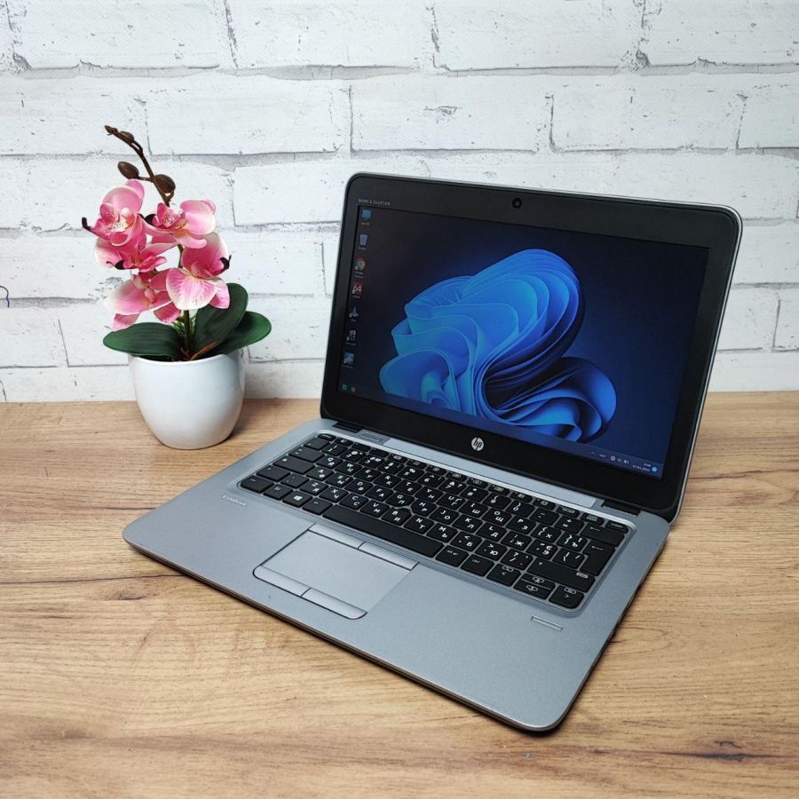 Ноутбук Б/В HP EliteBook 725 G3, AMD A10-8700B, DDR3 8 GB, SSD 256GB, AMD Radeon R6, 12.5"