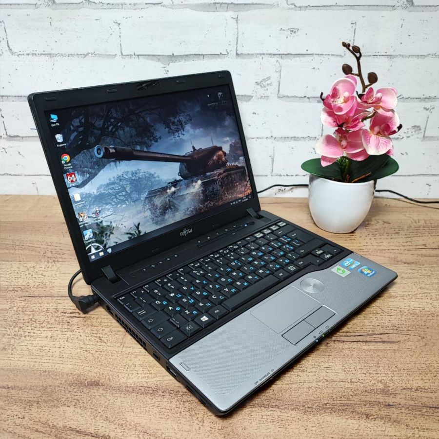 Ноутбук Б/В Fujitsu P702, Intel Core i5-3210M, DDR3 8 GB, HDD 750GB, 12.1" HD
