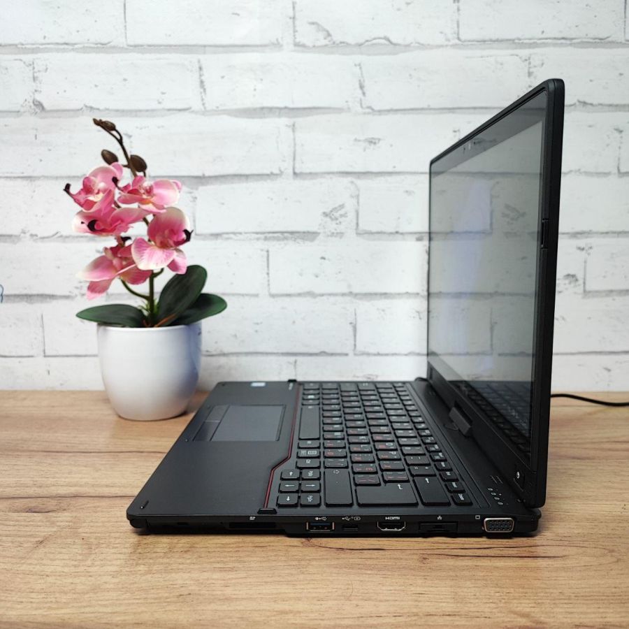 Ноутбук Б/В Fujitsu T939, Intel Core i5-8365U, DDR4 8 GB, SSD 256GB, 14" Full HD Сенсор