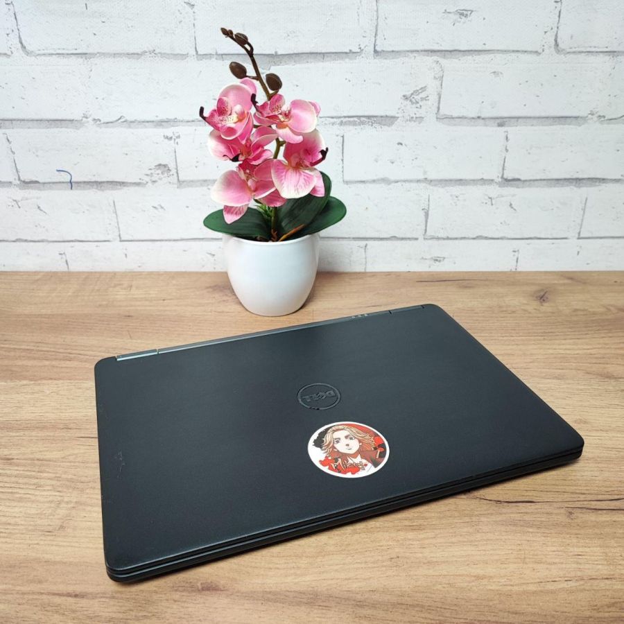 Ноутбук Б/В Dell Latitude E7250, Intel Core i5-5300U, DDR3 8 GB, SSD 128GB, 17.3" HD