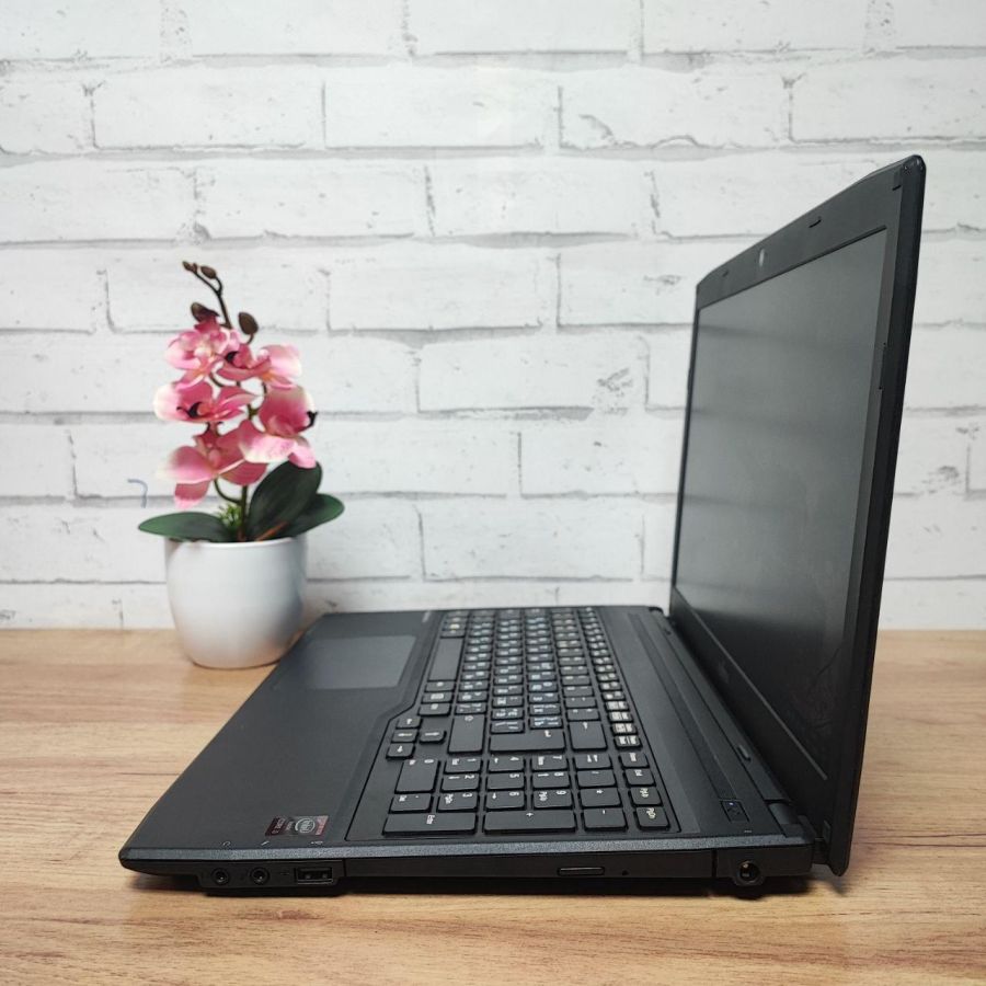 Ноутбук Б/В Fujitsu A514, Intel Core i3-4005U, DDR3 8 GB, SSD 128GB, 15.6" HD