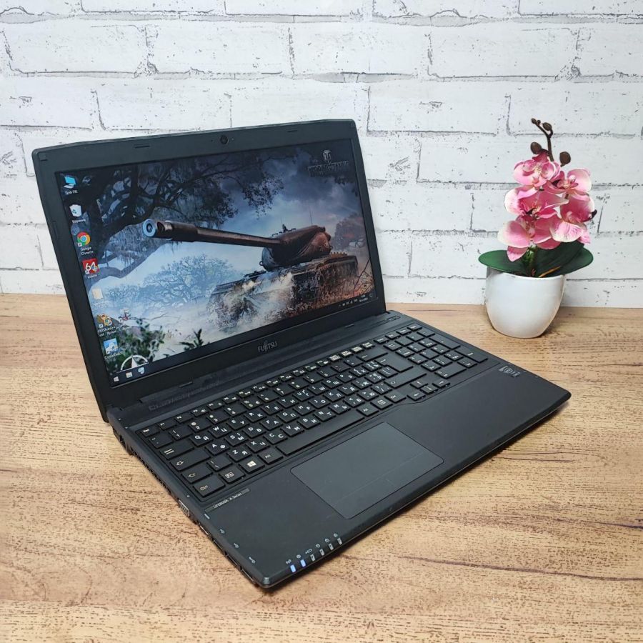 Ноутбук Б/В Fujitsu A514, Intel Core i3-4005U, DDR3 8 GB, SSD 128GB, 15.6" HD