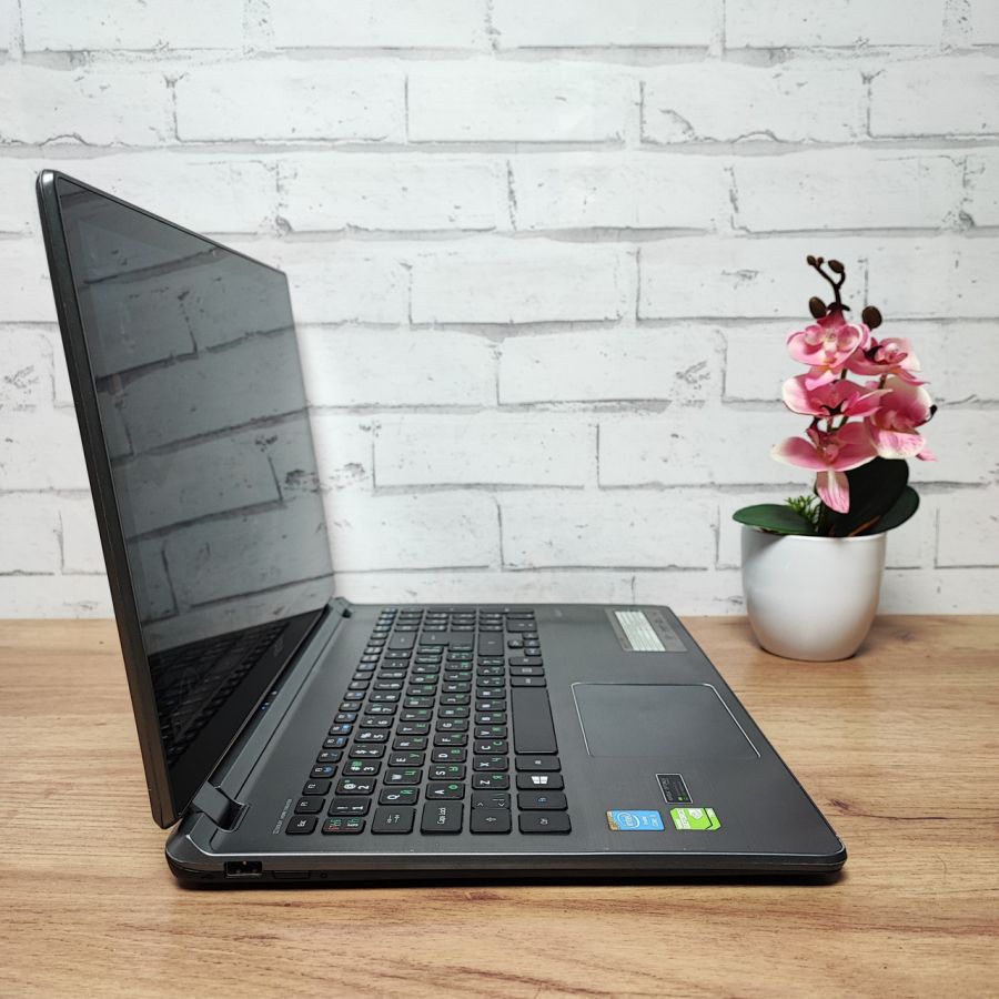 Ноутбук Б/В Acer Aspire V5-573PG, Intel Core i5-4200U, DDR3 8 GB, SSD 256GB, NVIDIA GeForce GT 750M 4Gb, 15.6" Сенсор