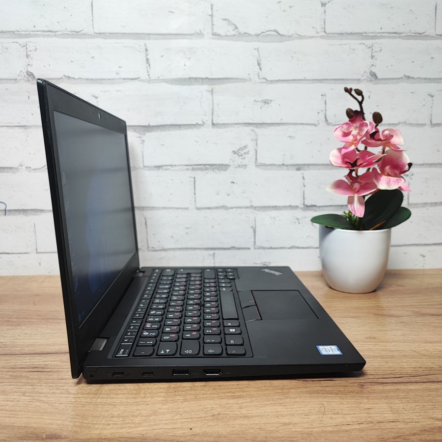 Уцінка! Ноутбук Б/В Lenovo L380, Intel Core i3-8130U, DDR4 16 GB, SSD 180GB, 13.3" HD