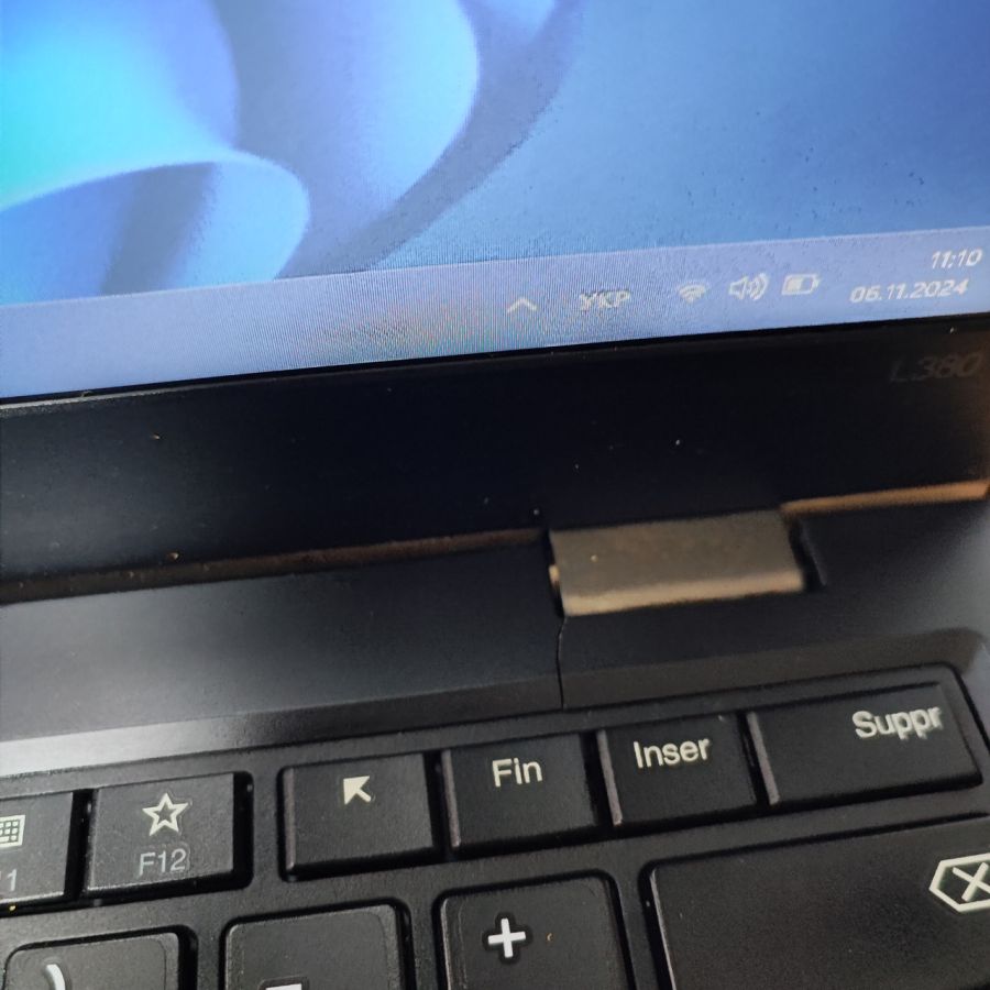 Уцінка! Ноутбук Б/В Lenovo L380, Intel Core i3-8130U, DDR4 16 GB, SSD 180GB, 13.3" HD