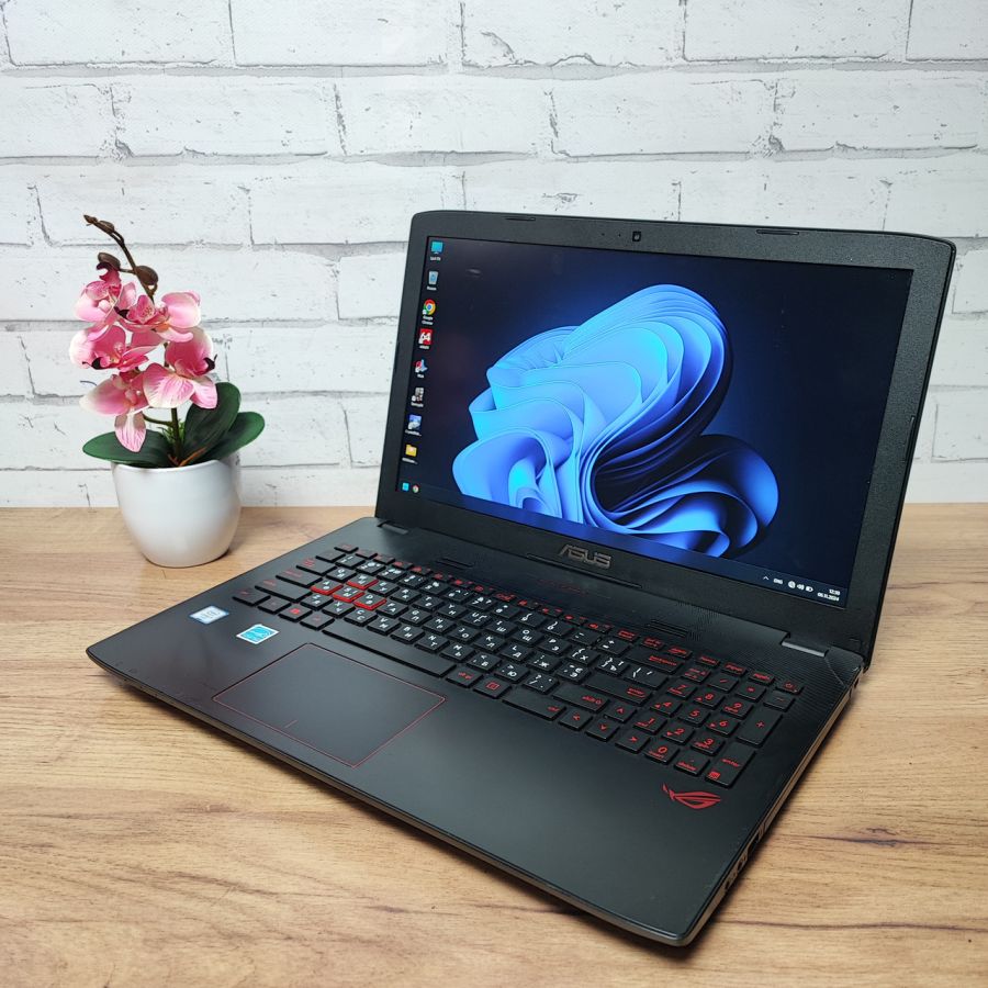 Уцінка! Ноутбук Б/В ASUS GL552V, Intel Core i7-6700HQ, DDR4 16 GB, SSD 128GB, 15.6" Full HD