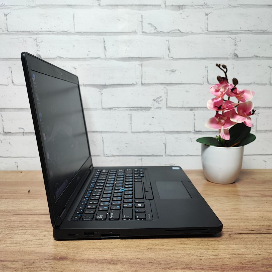 Уцінка! Ноутбук Б/В Dell Latitude 5480, Intel Core i5-6300U, DDR4 8 GB, SSD 128GB, 14" Full HD