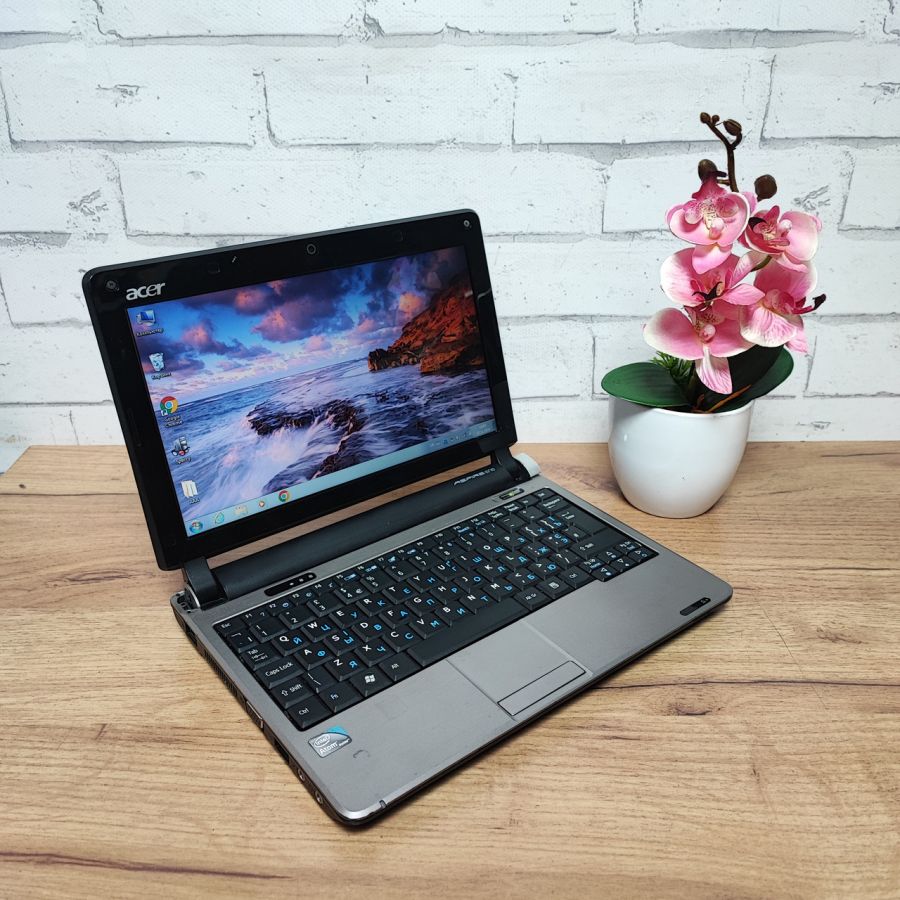 Ноутбук Б/В Acer Aspire One D250-0Bk, Intel Atom N270, DDR2 2 GB, SSD 128GB, Intel Mobile, 10.1"