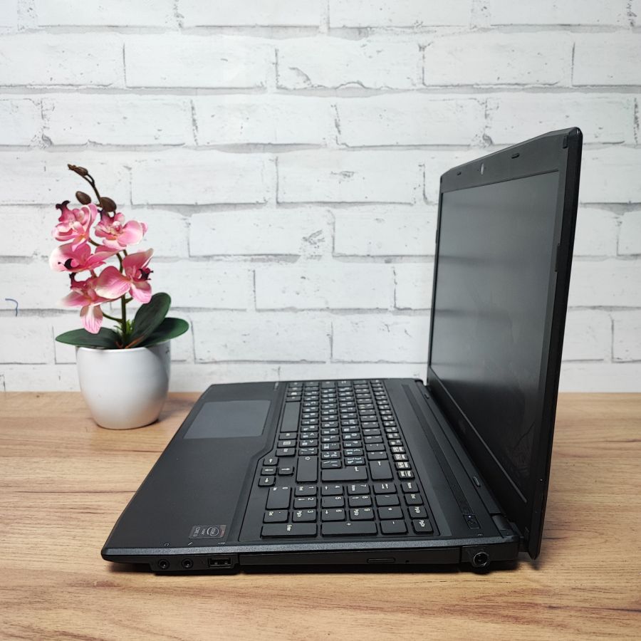 Ноутбук Б/В Fujitsu A514, Intel Core i3-4005U, DDR3 8 GB, SSD 128GB, 15.6" HD