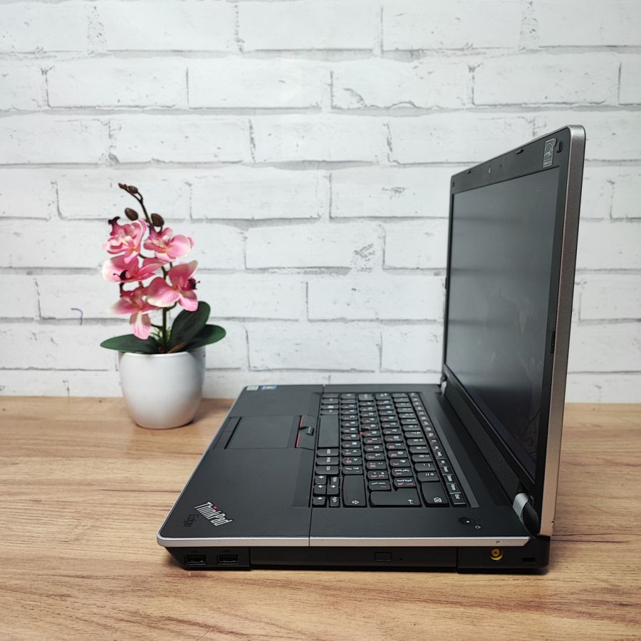 Ноутбук Б/В Lenovo Edge, AMD Athlon II P320, DDR3 8 GB, SSD 128GB, AMD Radeon HD 4200, 15.6" HD