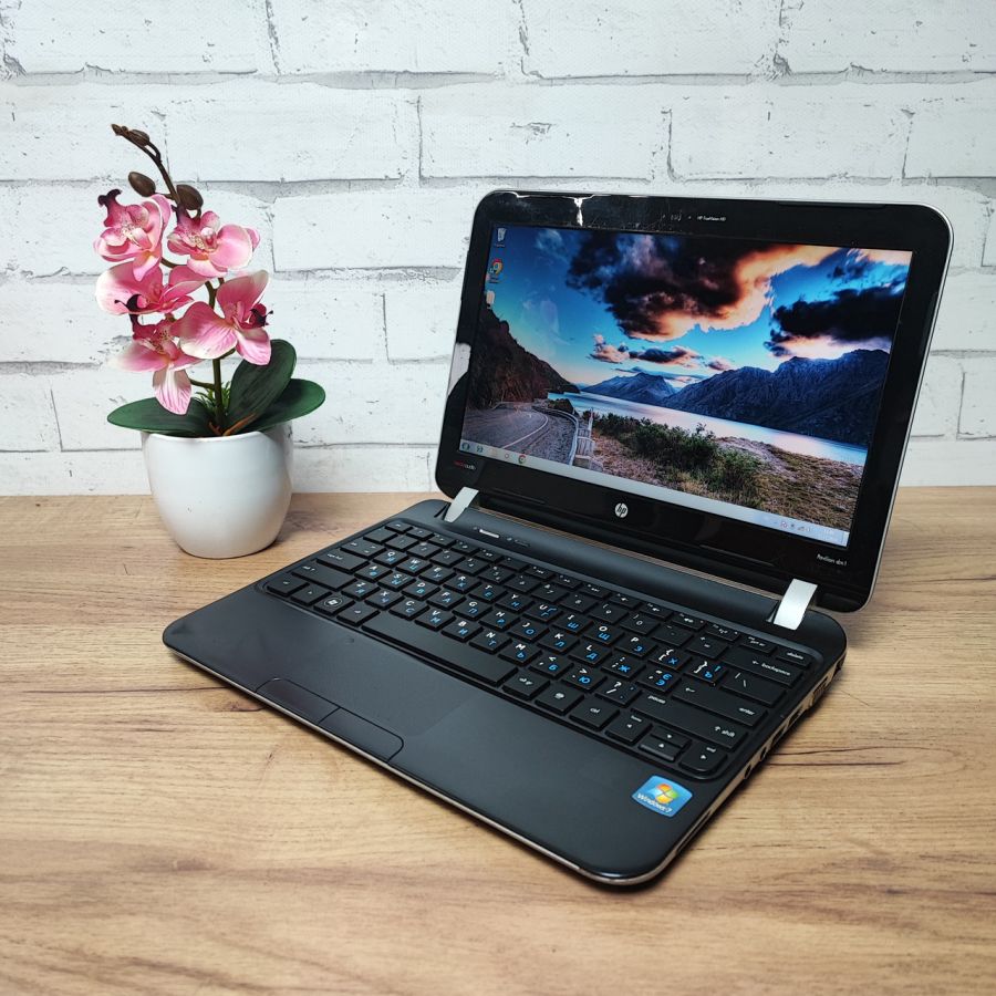 Ноутбук Б/В HP Pavilion dm1, AMD E-450, DDR3 4 GB, SSD 128GB, AMD Radeon HD 6320, 11.6" HD