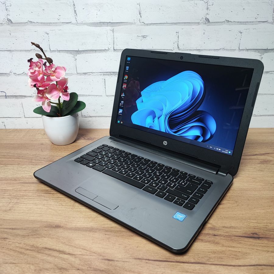 Уцінка! Ноутбук Б/В HP am-005ND, Intel Celeron N3060, DDR3 8 GB, SSD 128GB, 15.6" HD